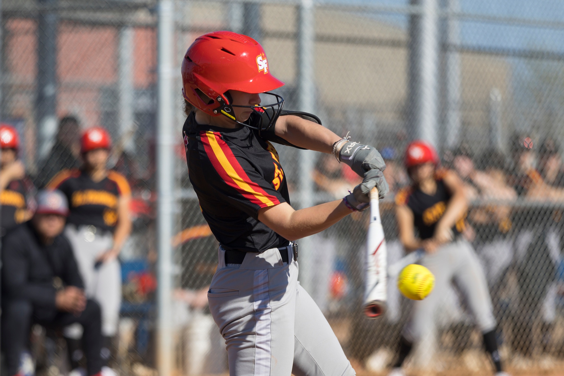 Softball's upset bid at Vista Del Lago thwarted in eighth
