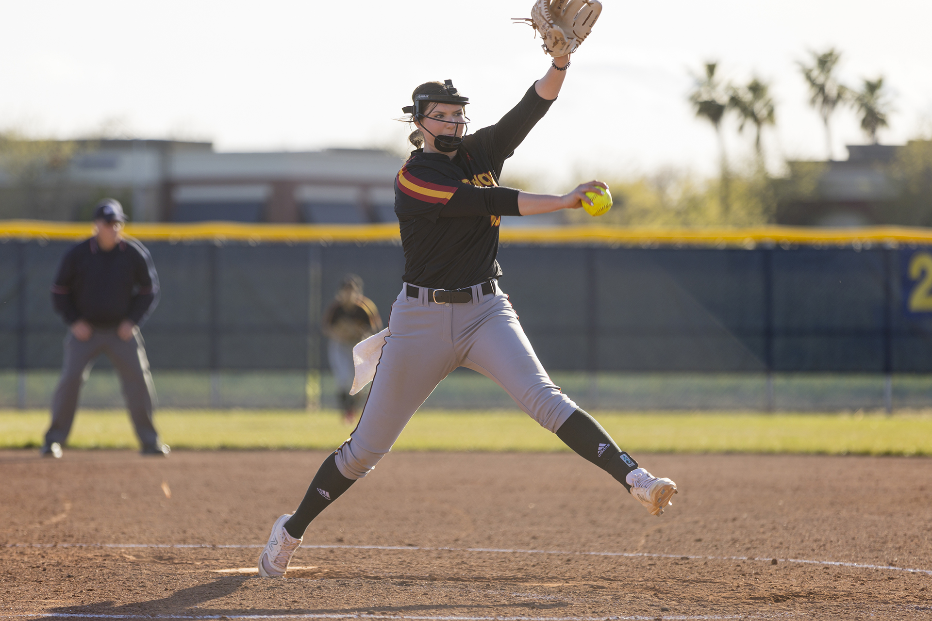Shea's no-no highlights softball sweep at CO