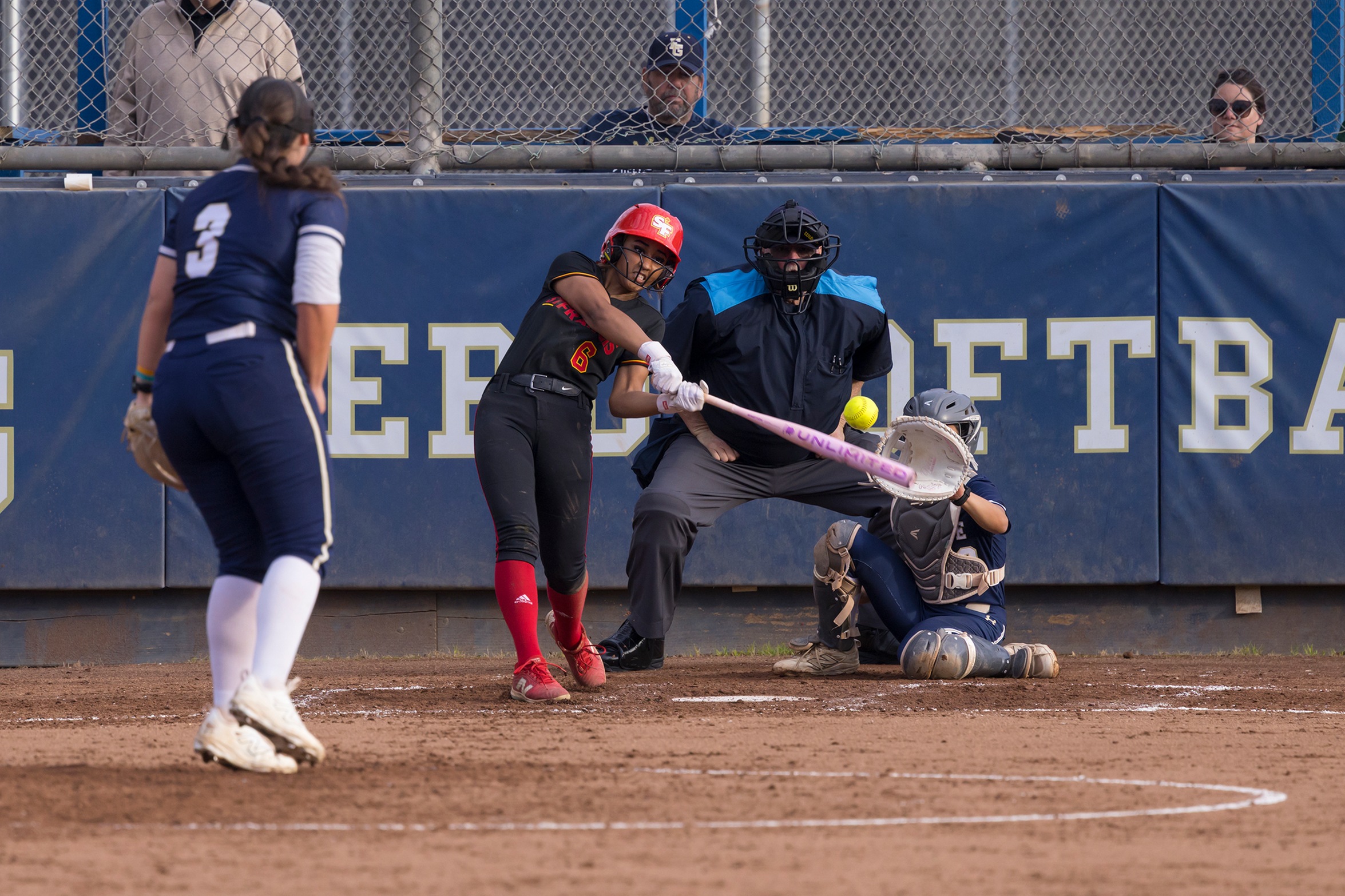 Late rally comes up short at Elk Grove
