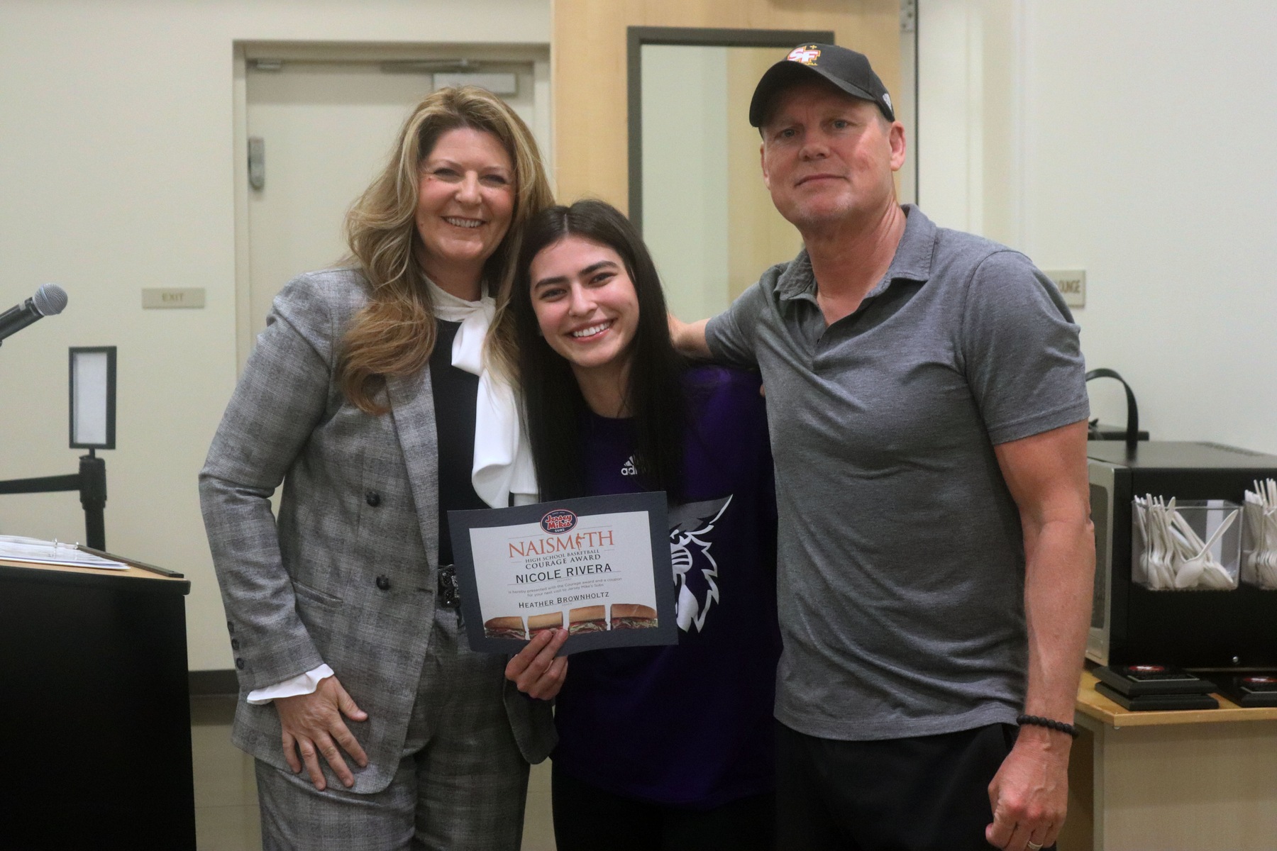 Basketball's Nicole Rivera Recognized with Jersey Mikes Naismith Courage Award