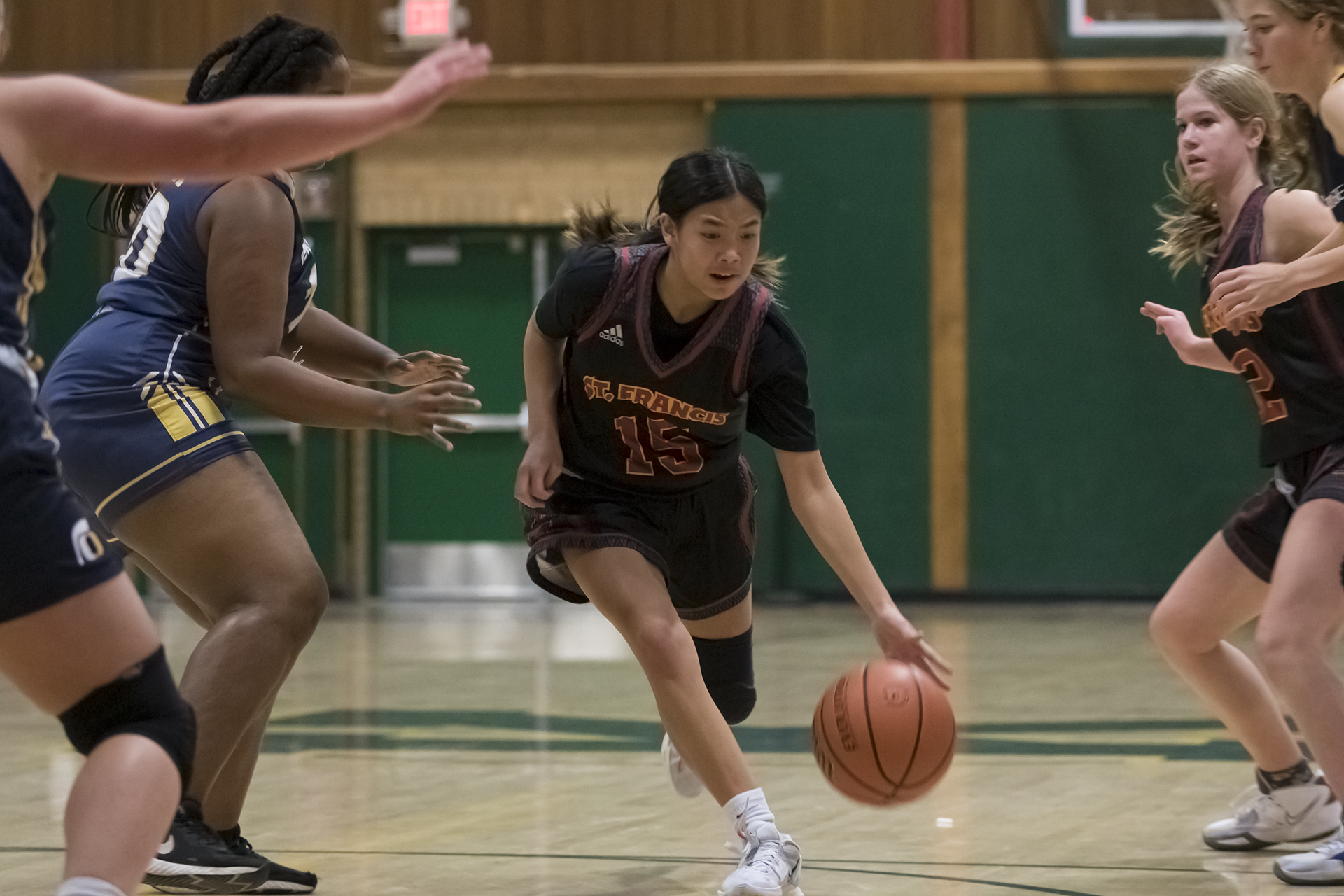 Gavino scores 16 but Troubies fall to host Trojans