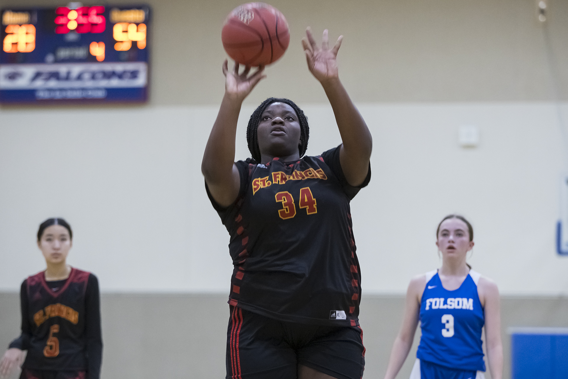 JV Gold rides strong start to victory over Inderkum