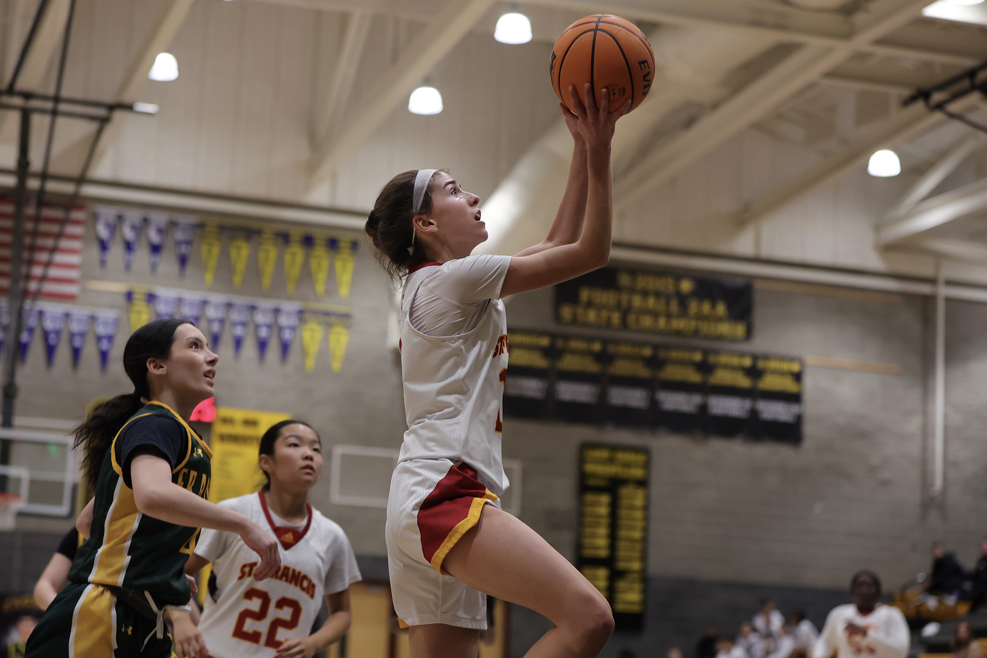 McGahan scores career high in DO tourney opener