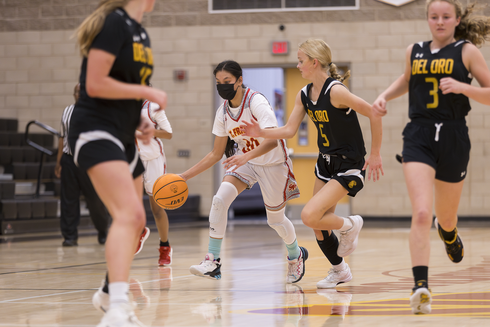 JV Red falls to powerhouse DO at home