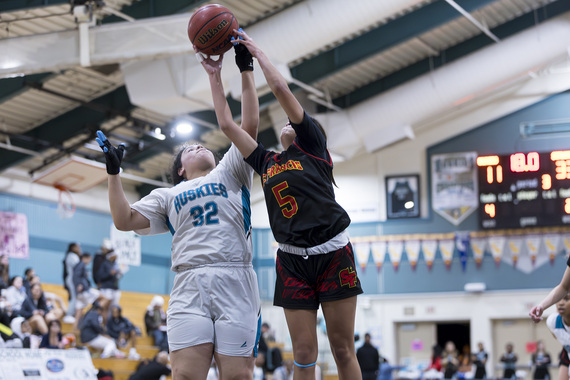 JV Gold overcomes slow start to roll past Sheldon, 42-19
