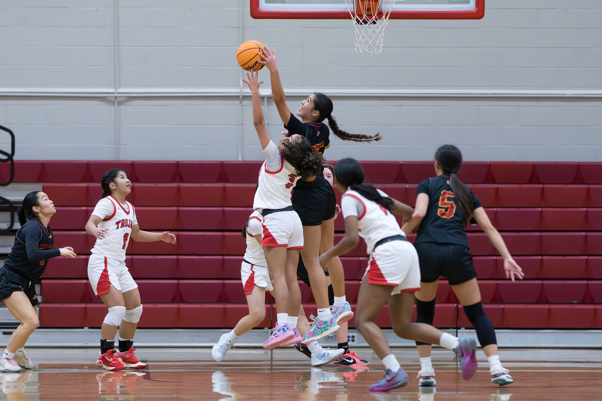 Late Troubie comeback falls short at Lincoln