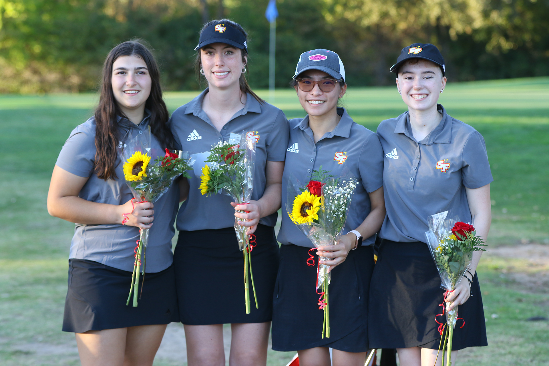 Golfers top Davis in Senior Day dual match
