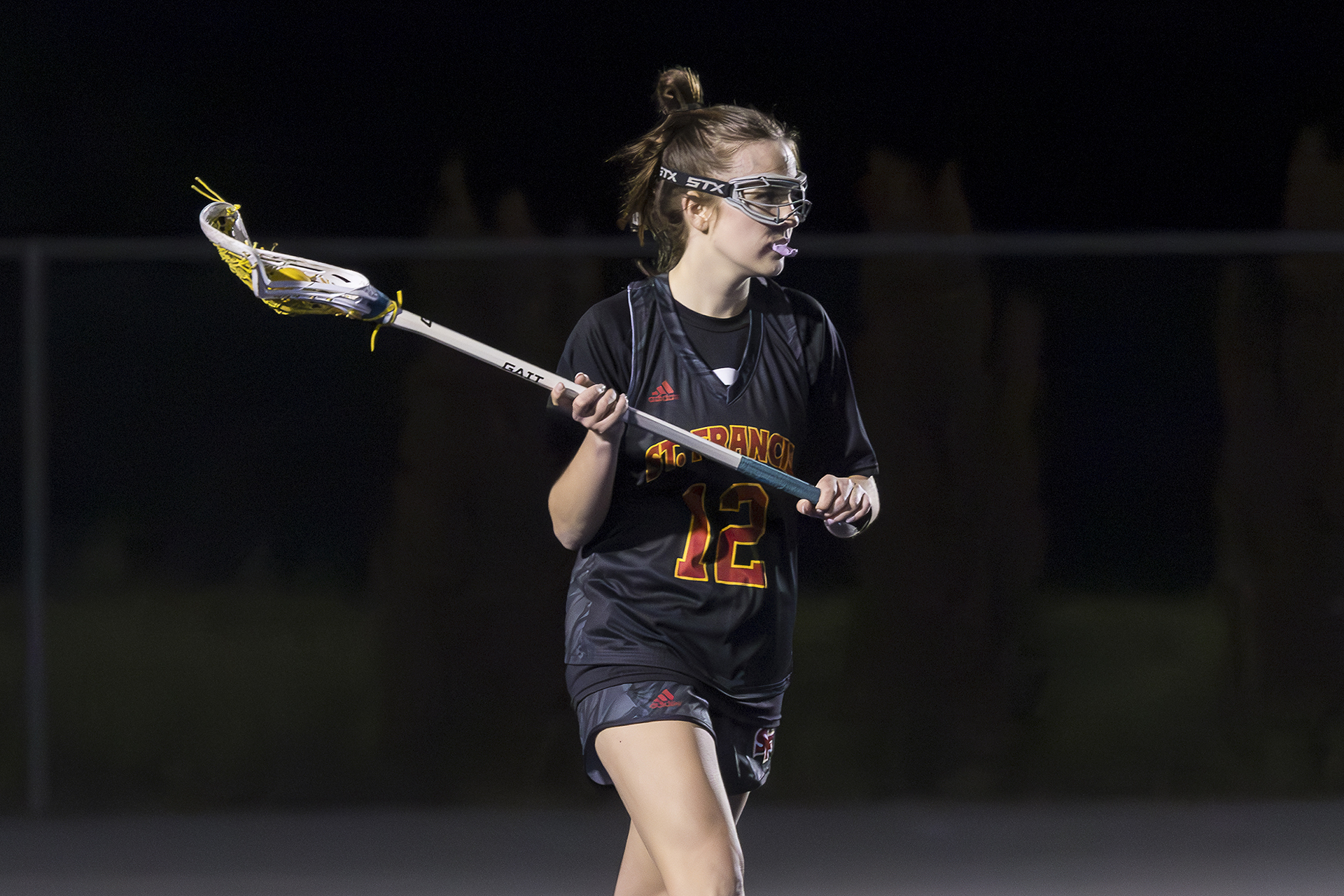 Mustangs nip Troubies, 10-9, in sudden victory