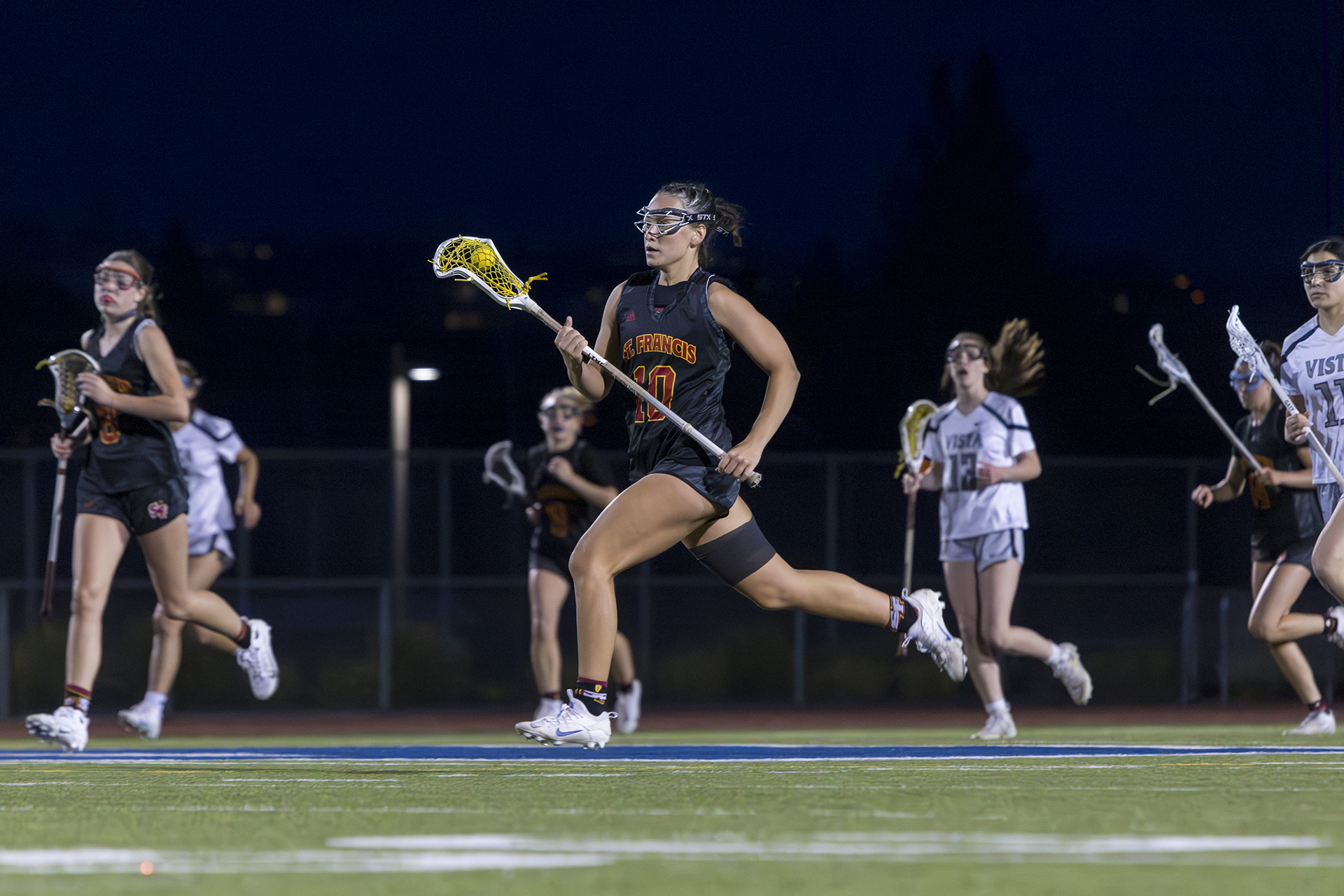 Troubies hold off Vista in divisional showdown