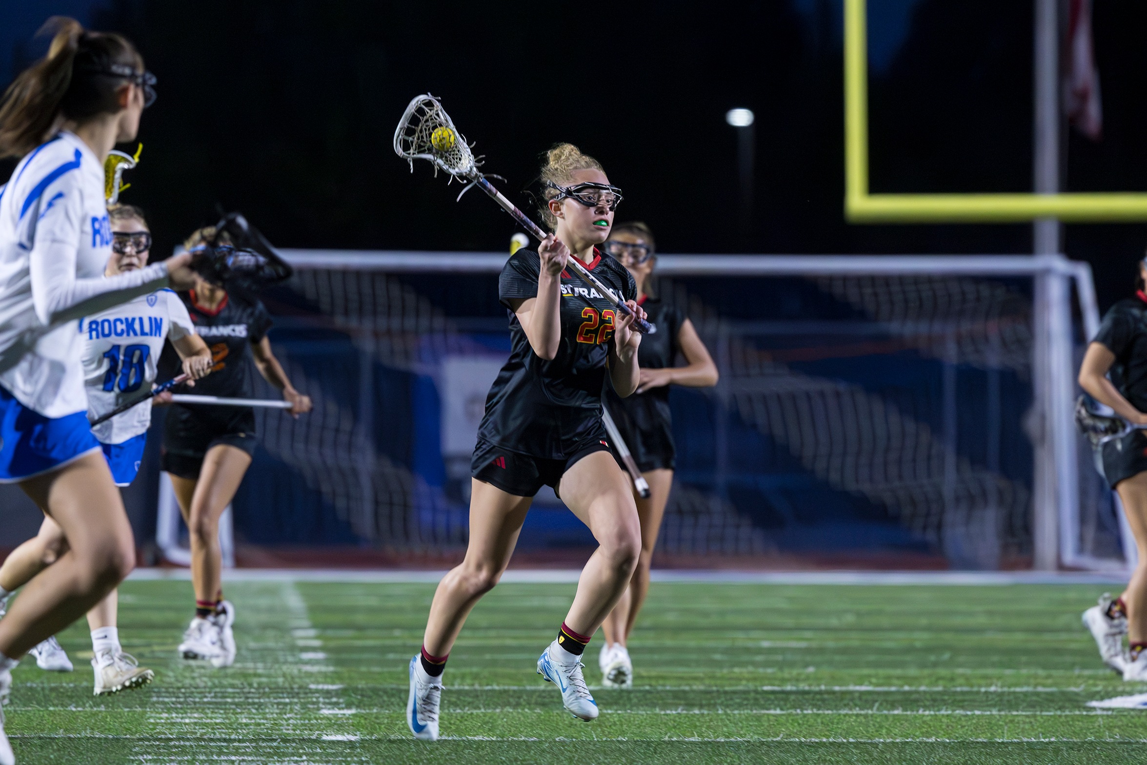 Ellis dominates both ends of the field in SFL road win