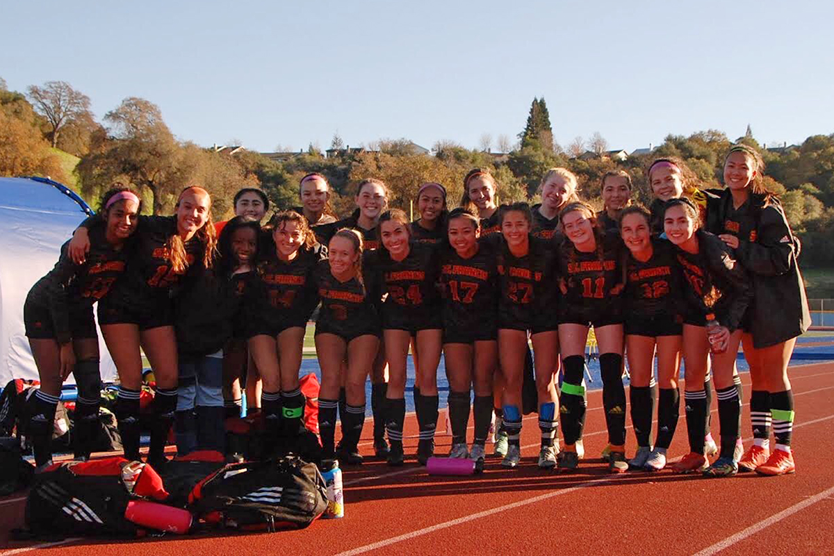 Team photo courtesy of Grace Jenkins '22