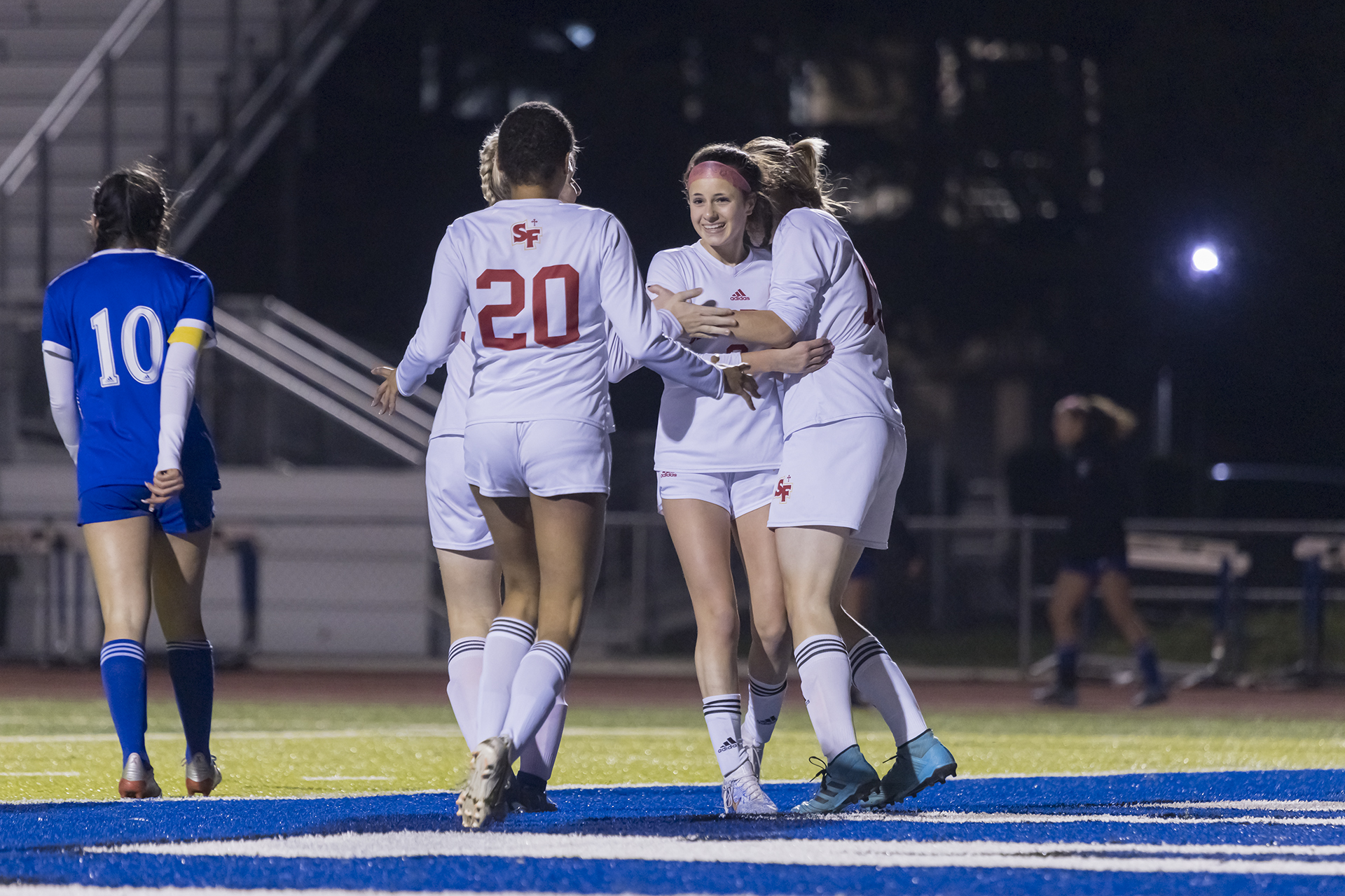 JV Gold dominates Blue Devils in sixth straight shutout