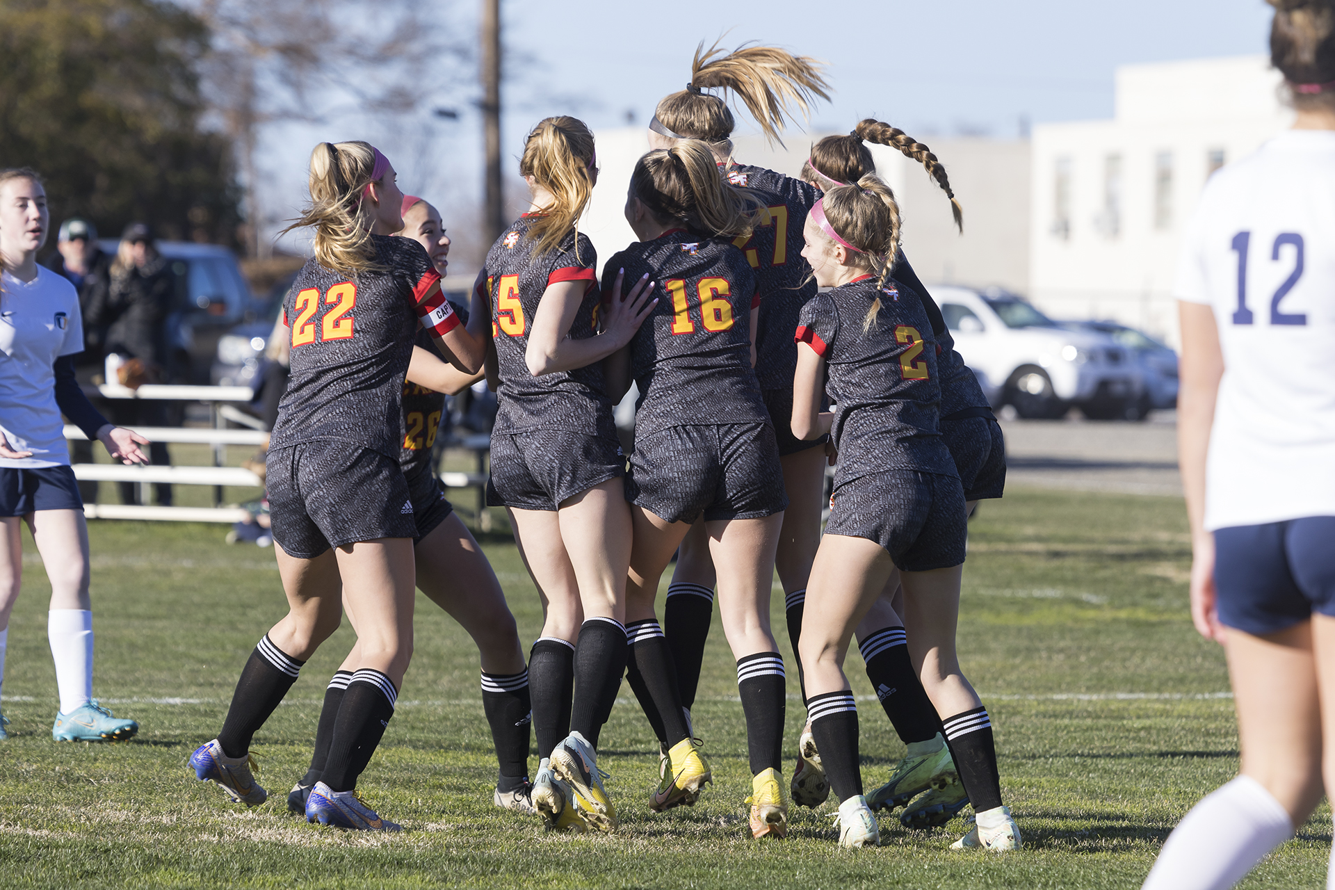 Troubies, Trojans battle to 1-1 draw