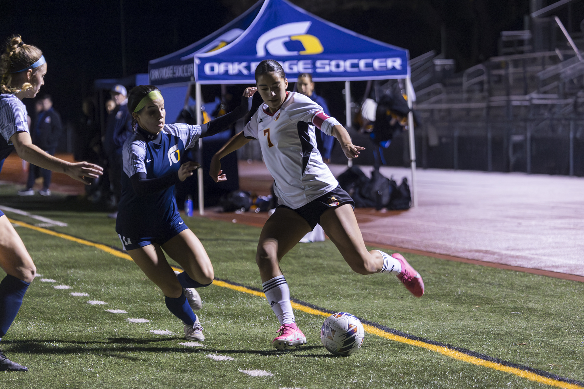 Troubies, Trojans battle to scoreless draw