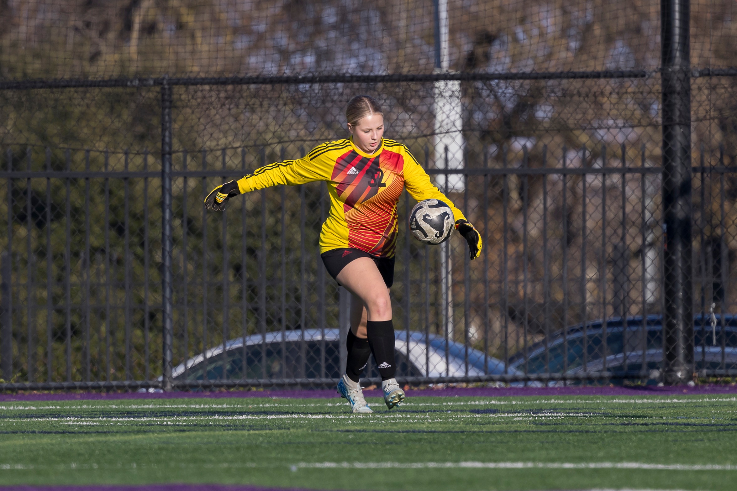 JV Gold plays Whitney to draw to open Thursday's soccer set