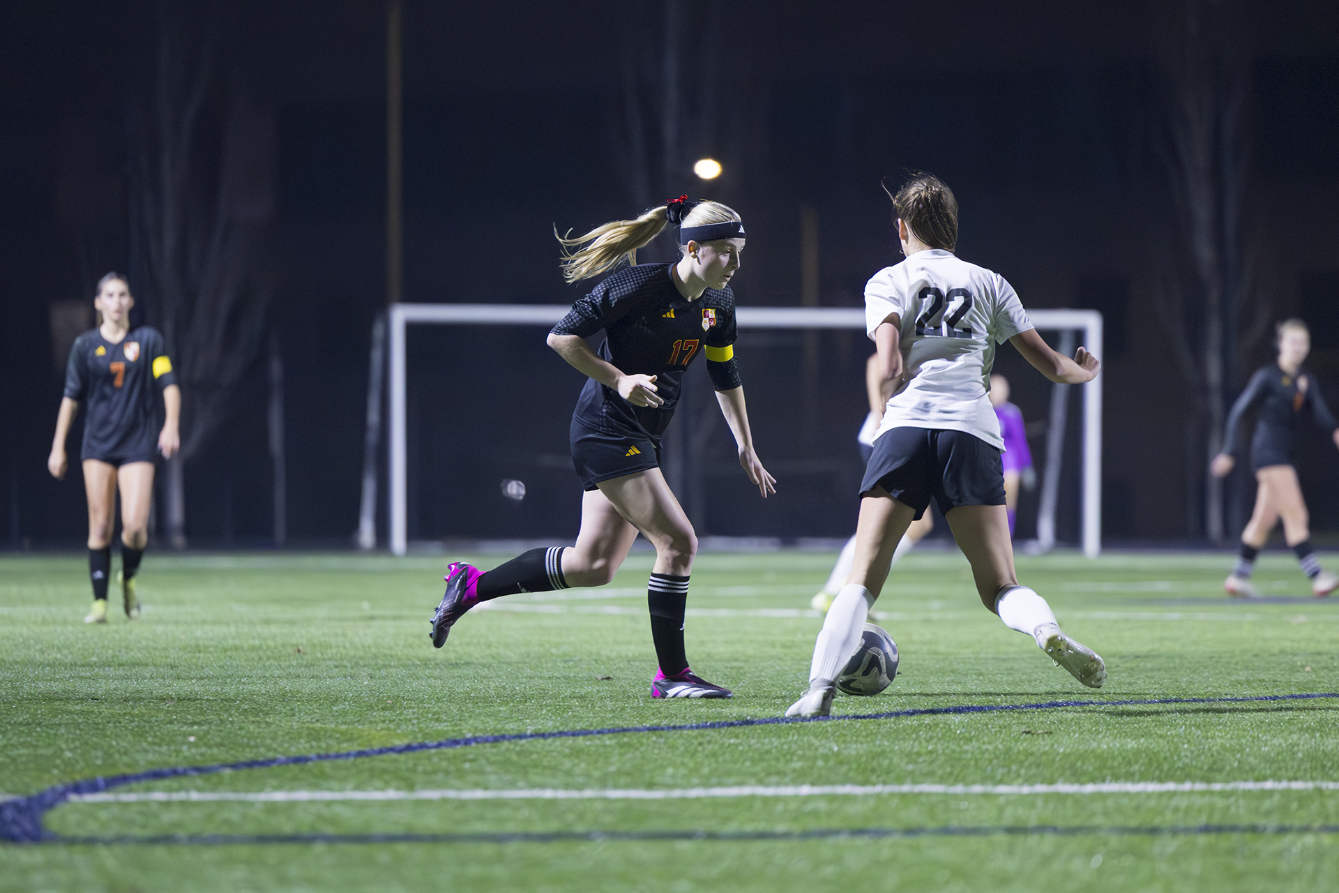 Blough scores, assists in second-half comeback