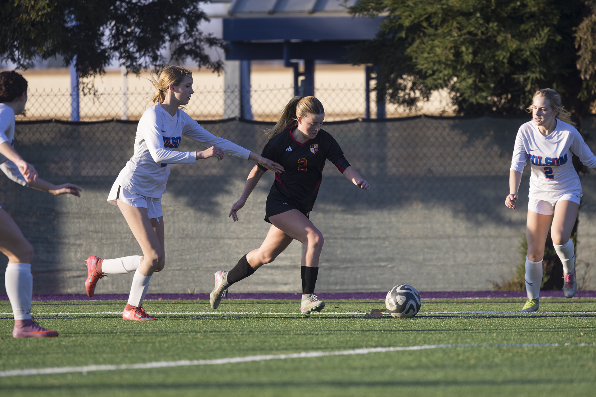 JV Gold drops 4-2 decision against Folsom
