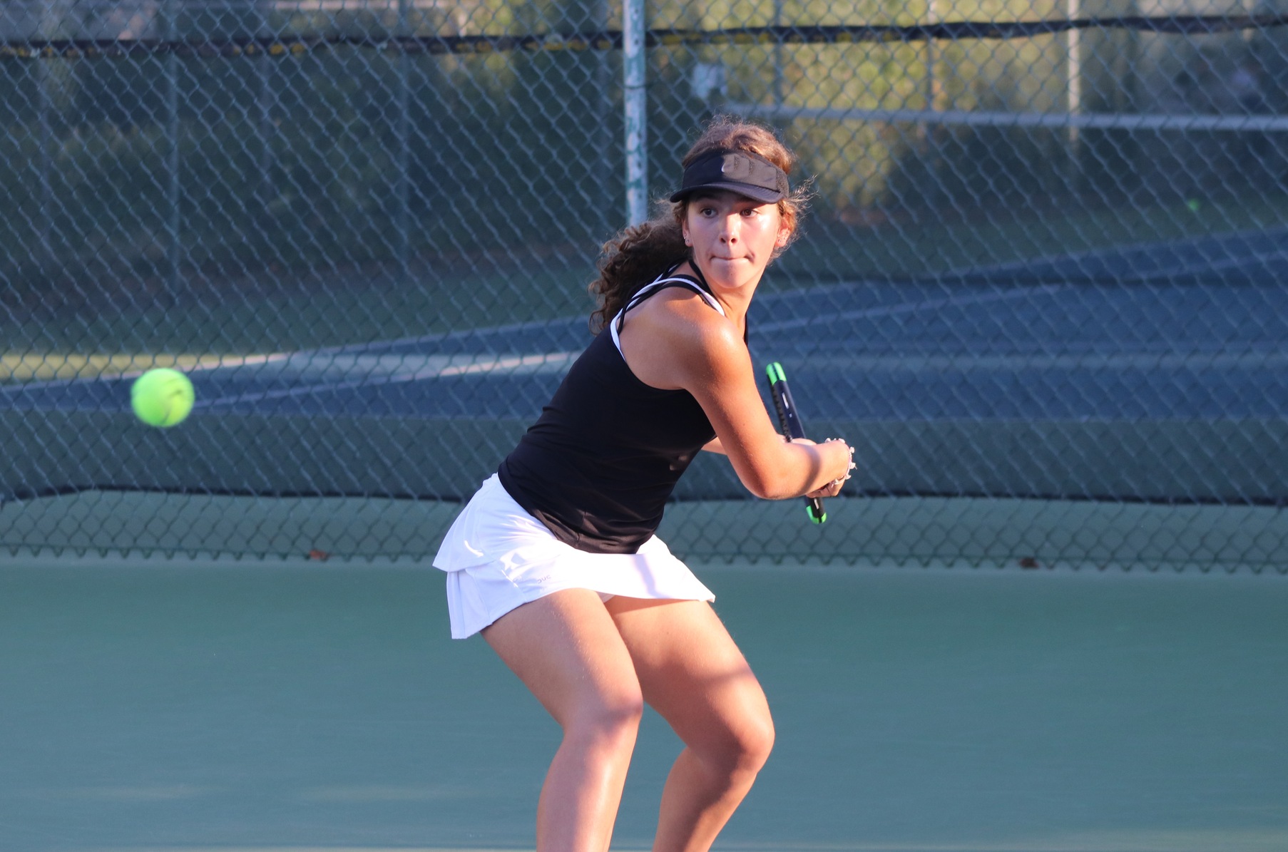 Tennis Serves Past Cosumnes Oaks 8-1