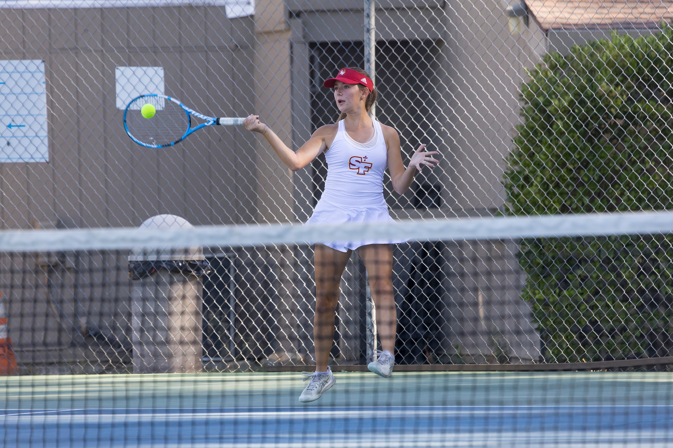 McDougall wins No. 1 singles as SF faces defending champs