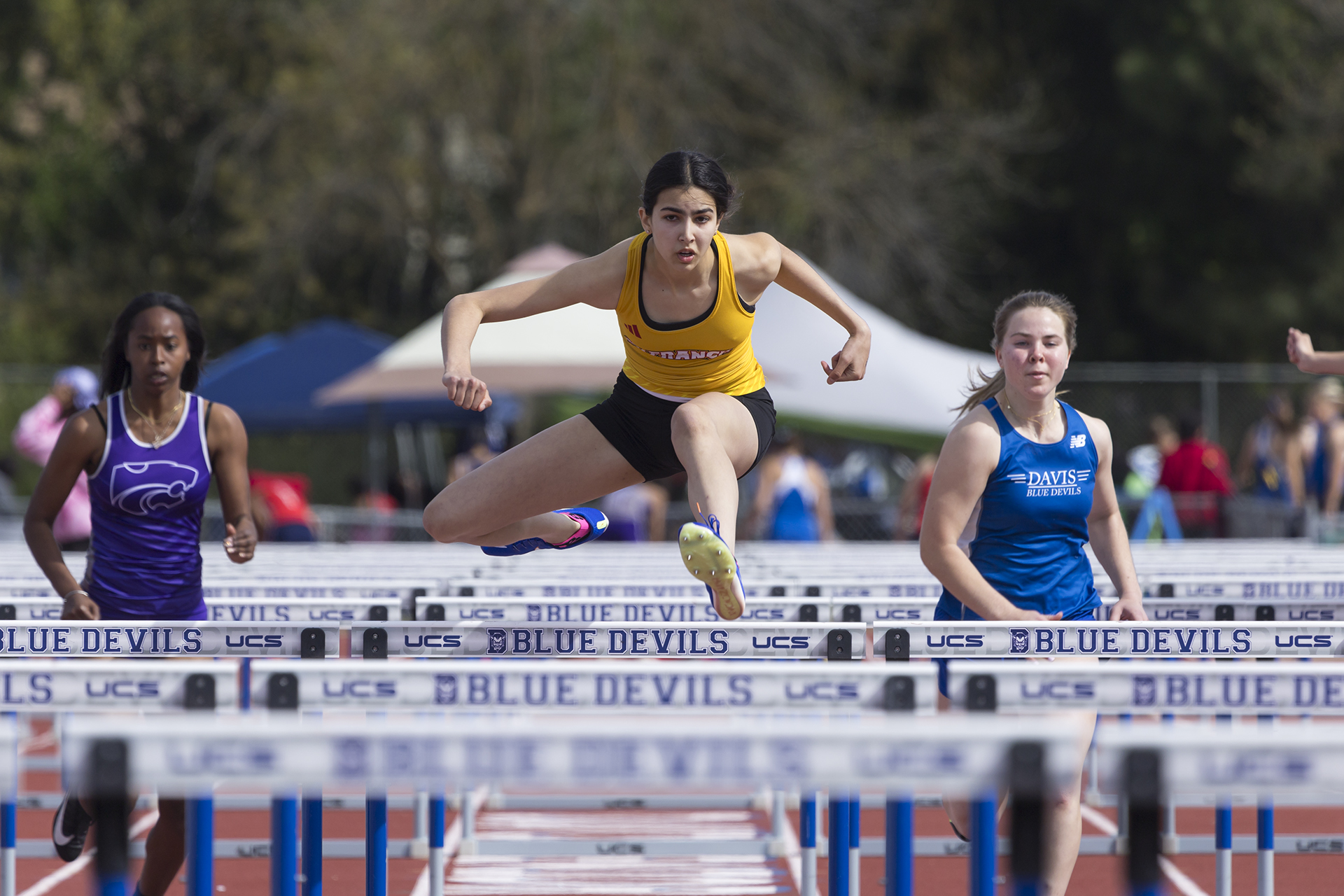 Gandhoke, Dunham score varsity wins at second center meet