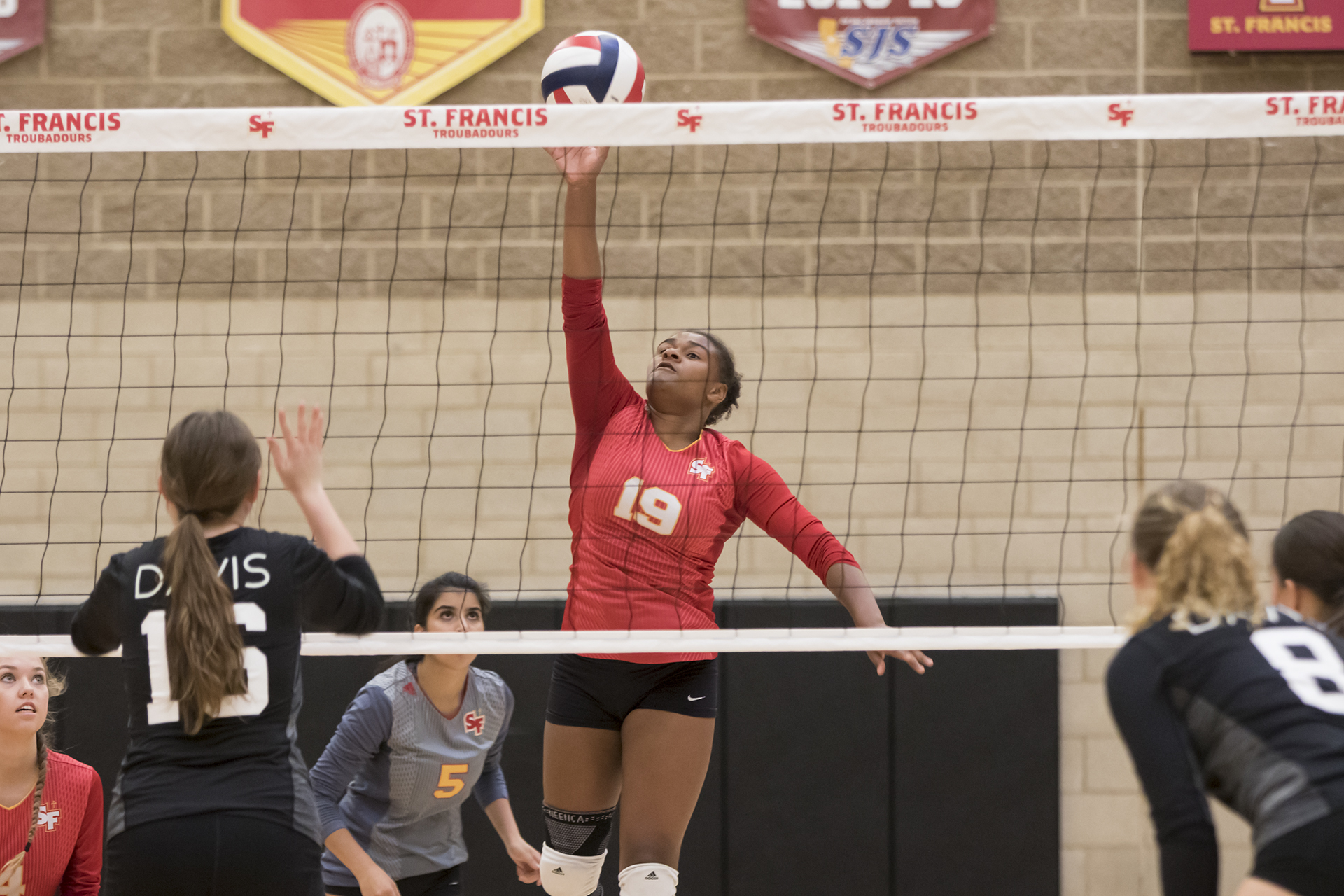 JV volleyball extends win streak to 11