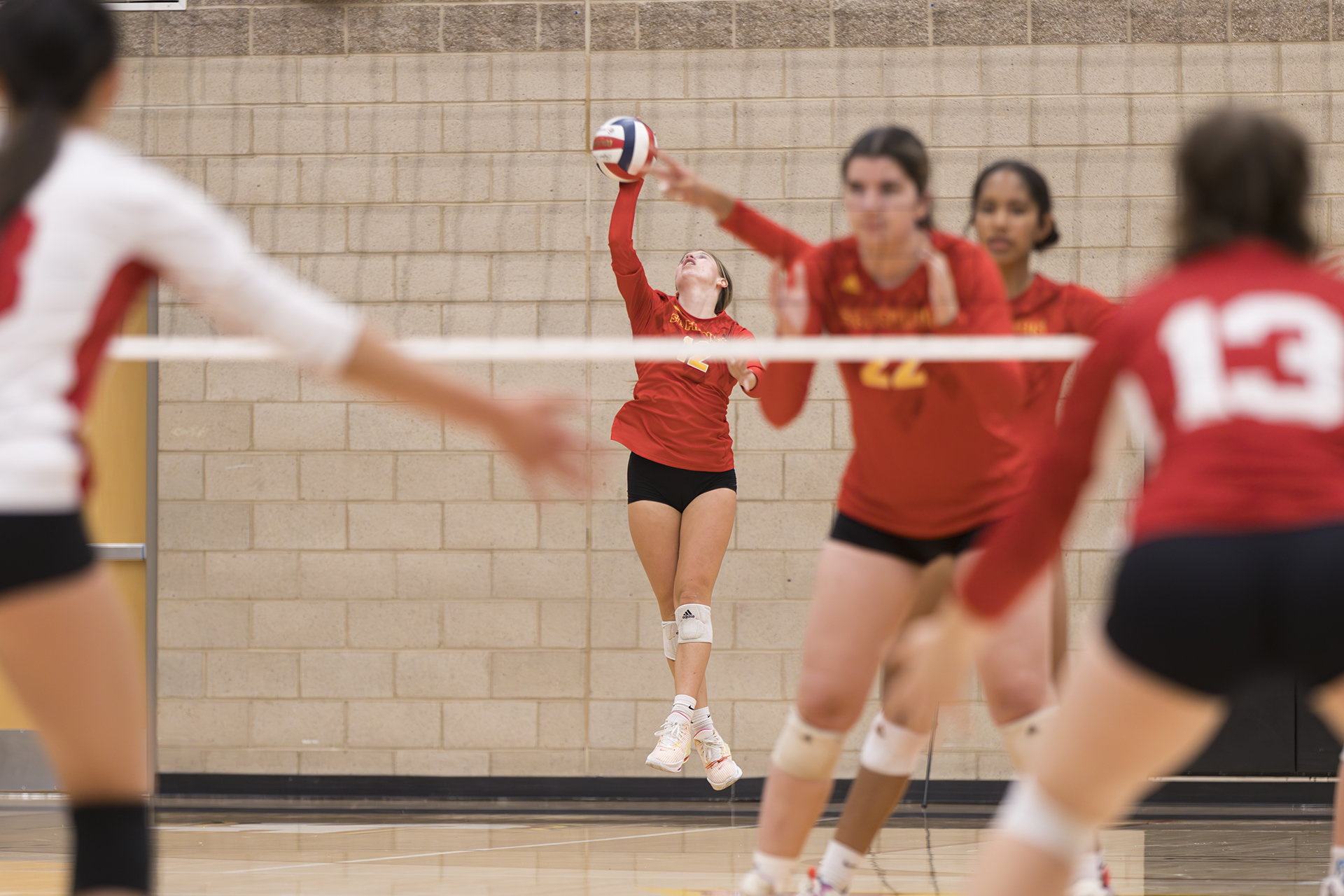 Serving game leads sweep of Elk Grove
