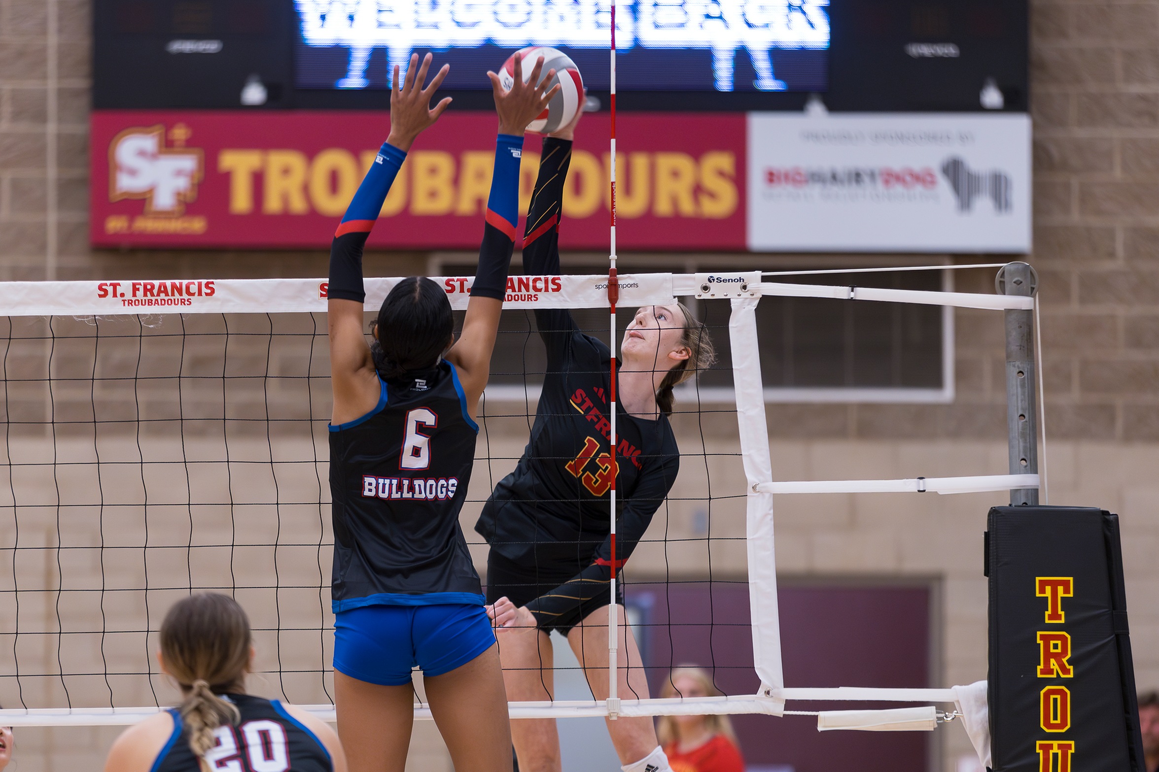Troubies, Bulldogs clash in five-set thriller