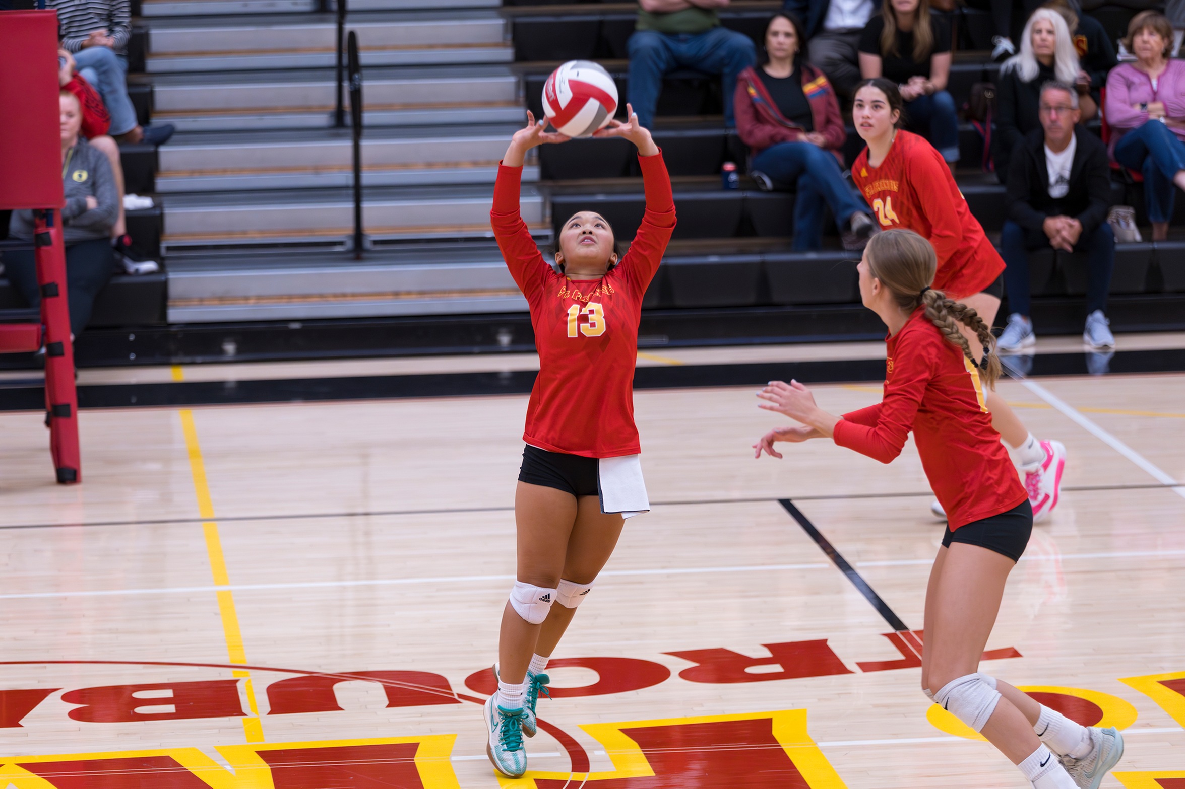JV volleyball moves to 12-0 against SFL