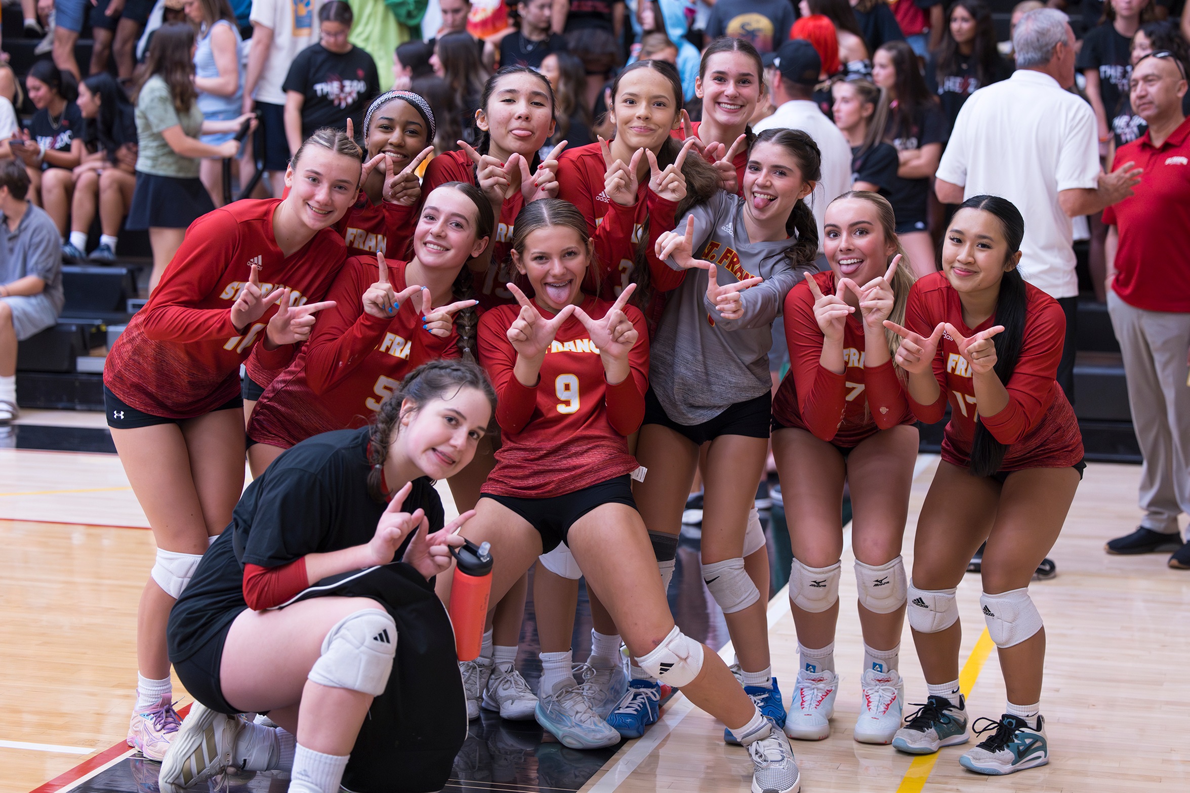 Frosh opens Holy Court with sweep of Falcons