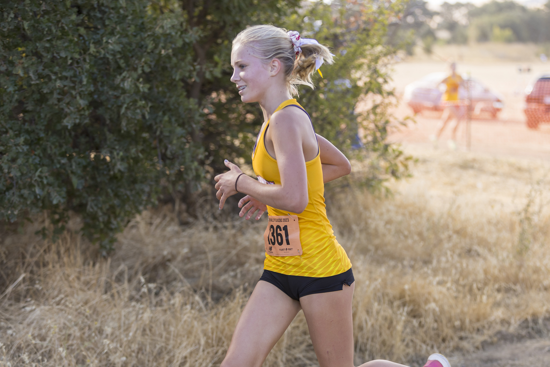 Freshman Schranz leads Troubies at Clovis Invite