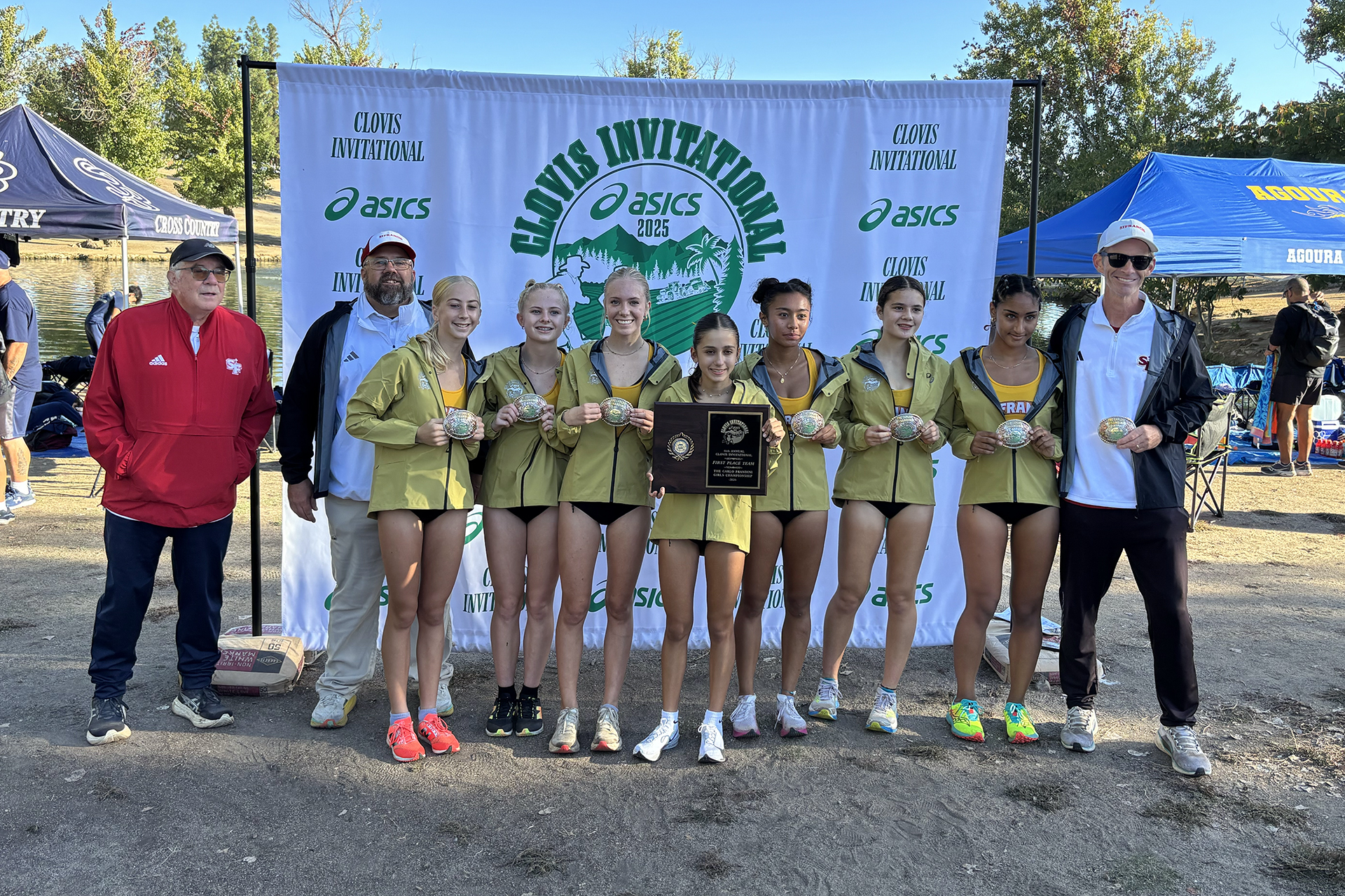St. Francis wins Prandini title at Clovis Invite